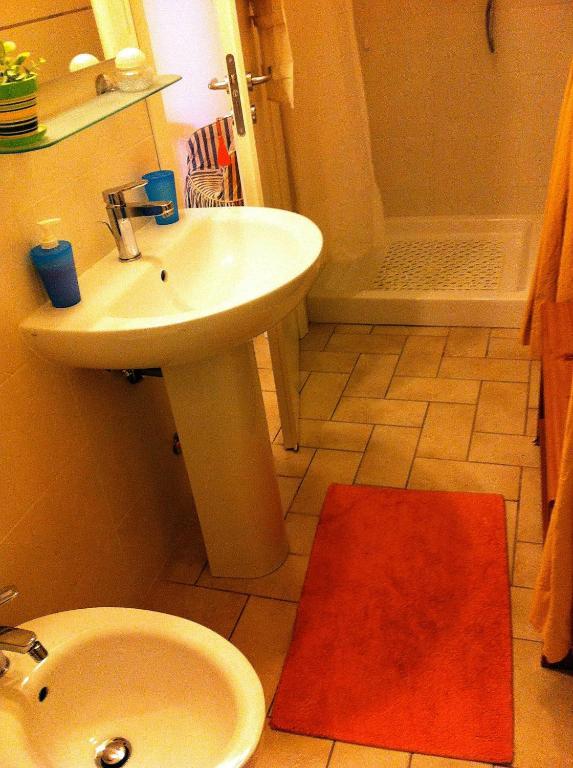 Camera Familiare con Bagno Privato